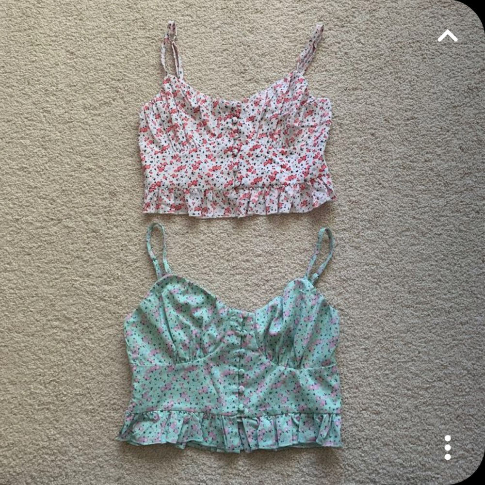 Sundae Muse floral cropped tanks (2)